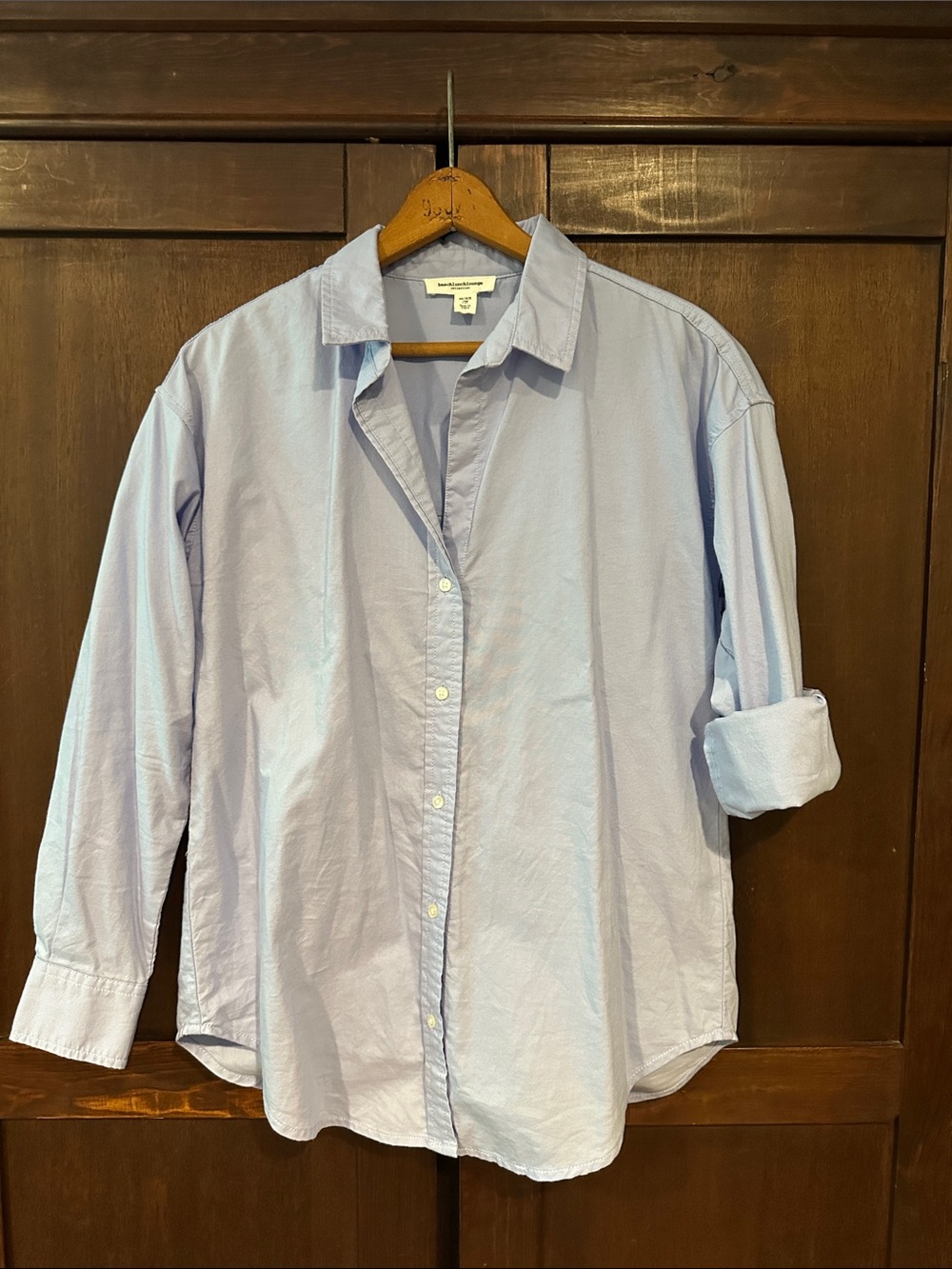 Beachlunchlounge • Women’s button down shirt • top